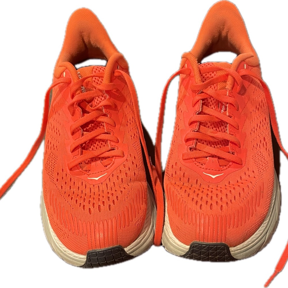 HOKA Clifton 7 Running Shoe size 8.5 WMS